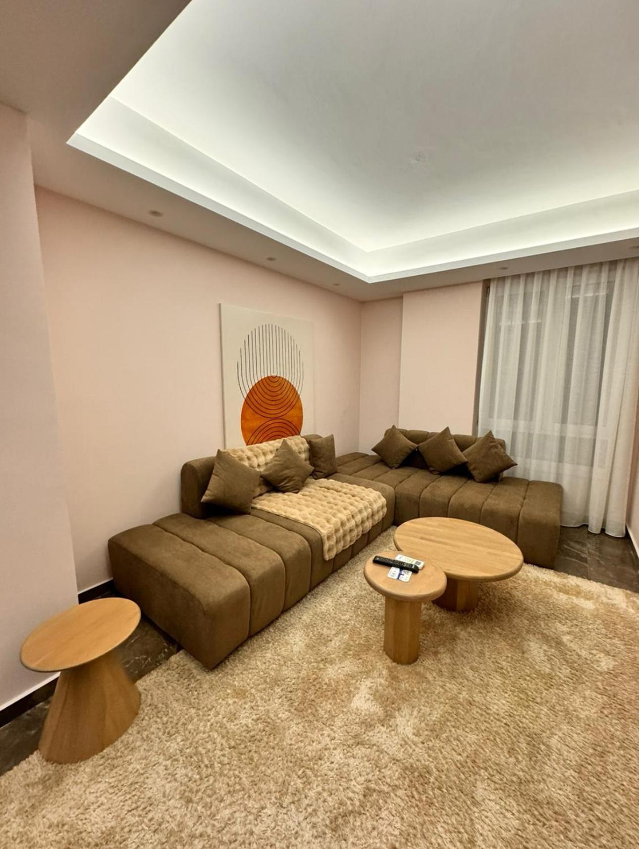 Agate City Center Apartment Тирана Экстерьер фото